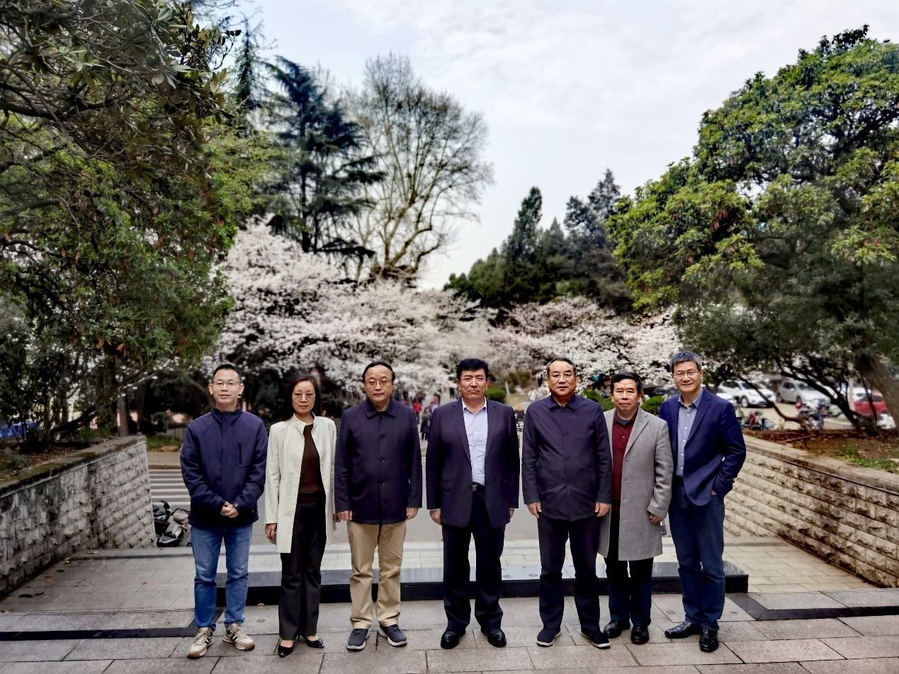 新疆大学MS88官方网站来院访问